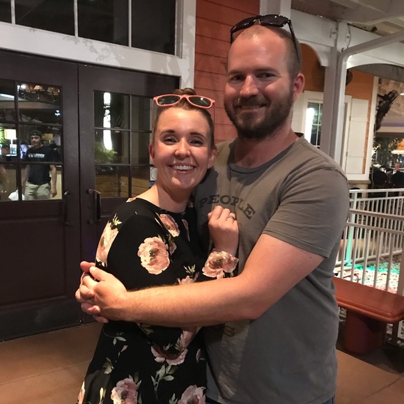 Meet your Posher, Lauryn - Picture 5 of 5